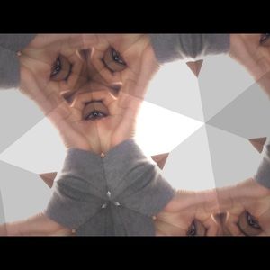 Meet your Posher, Avery